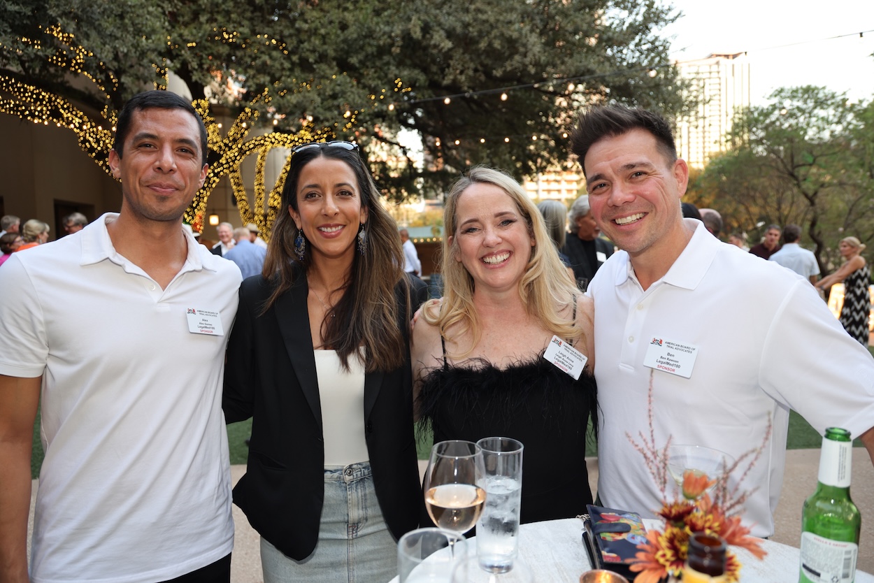 trial-attorneys-experts-support-legalmed180